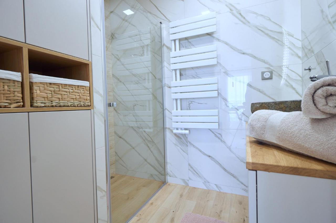 The Gatsby Apartment Poprad Buitenkant foto