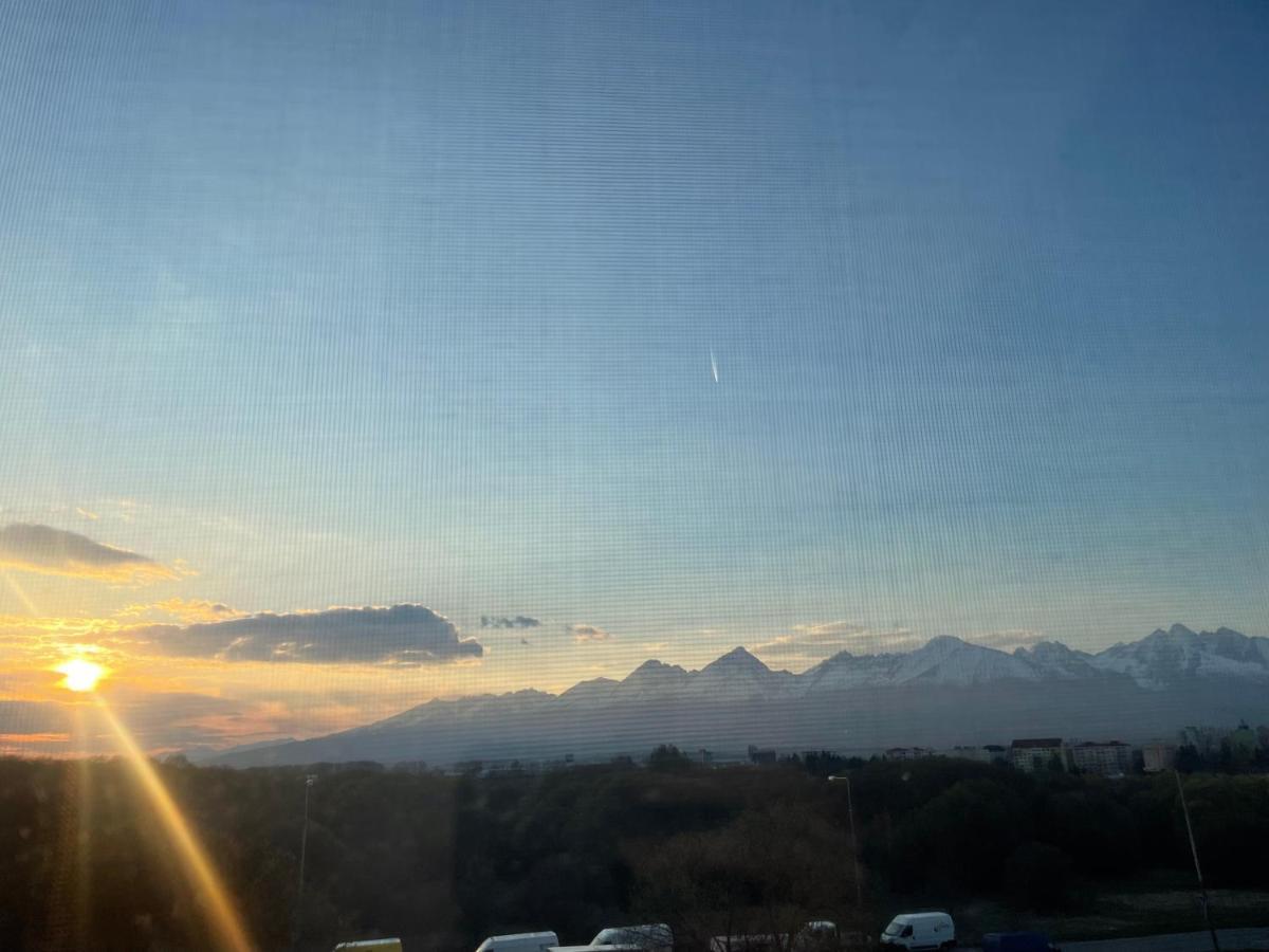 The Gatsby Apartment Poprad Buitenkant foto
